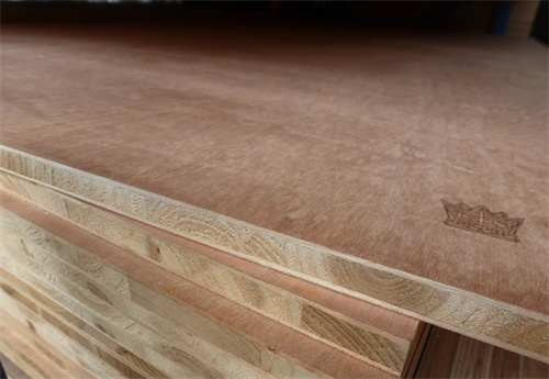 爱格板是颗粒板吗？一文解析两者区别与背后真相